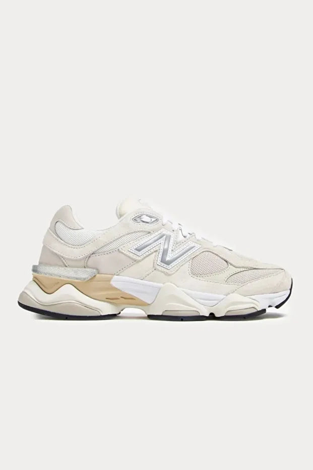 New Balance 9060 Unisex Lifestyle Sneaker U9060WHT