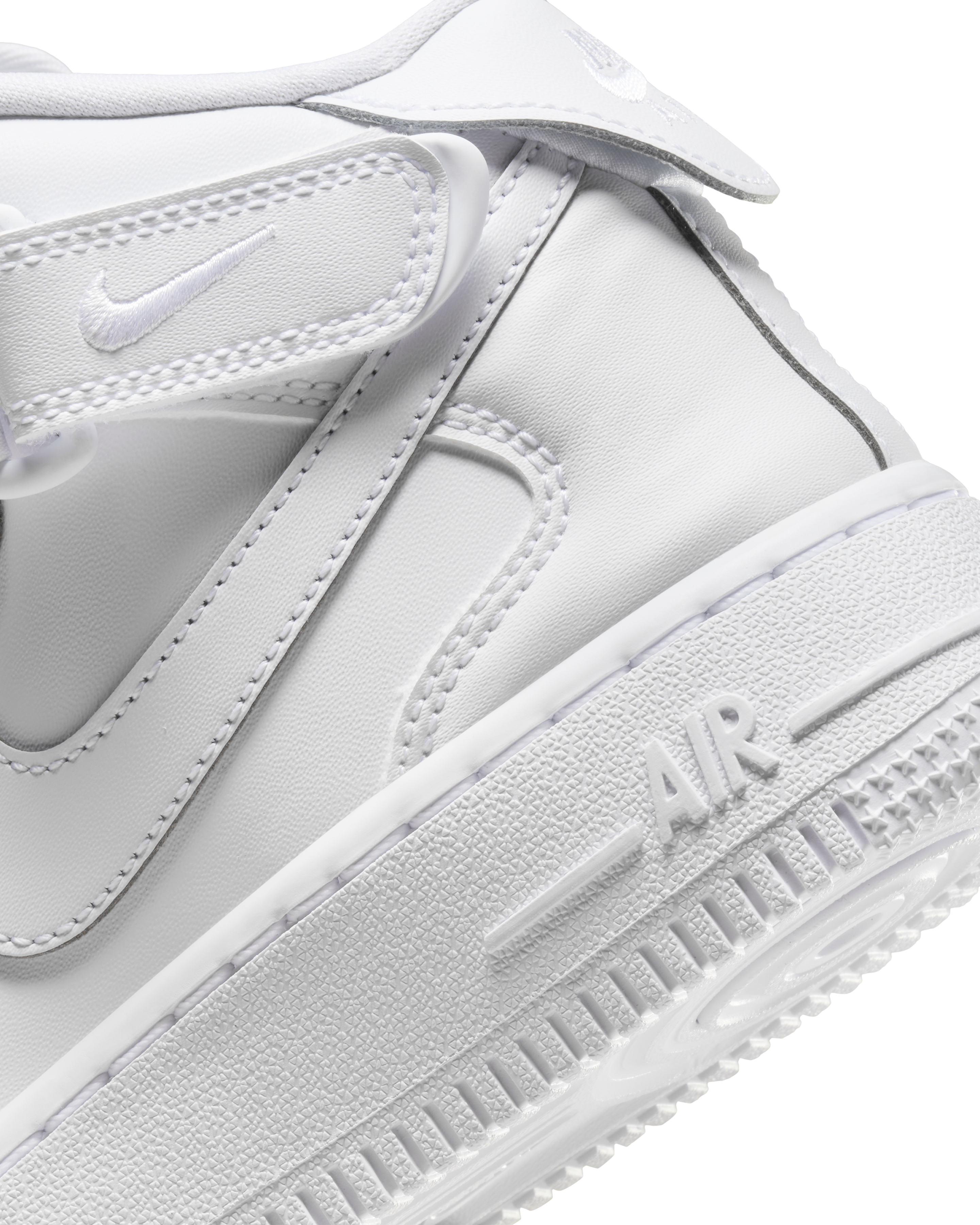 Nike Air Force 1 Mid EasyOn